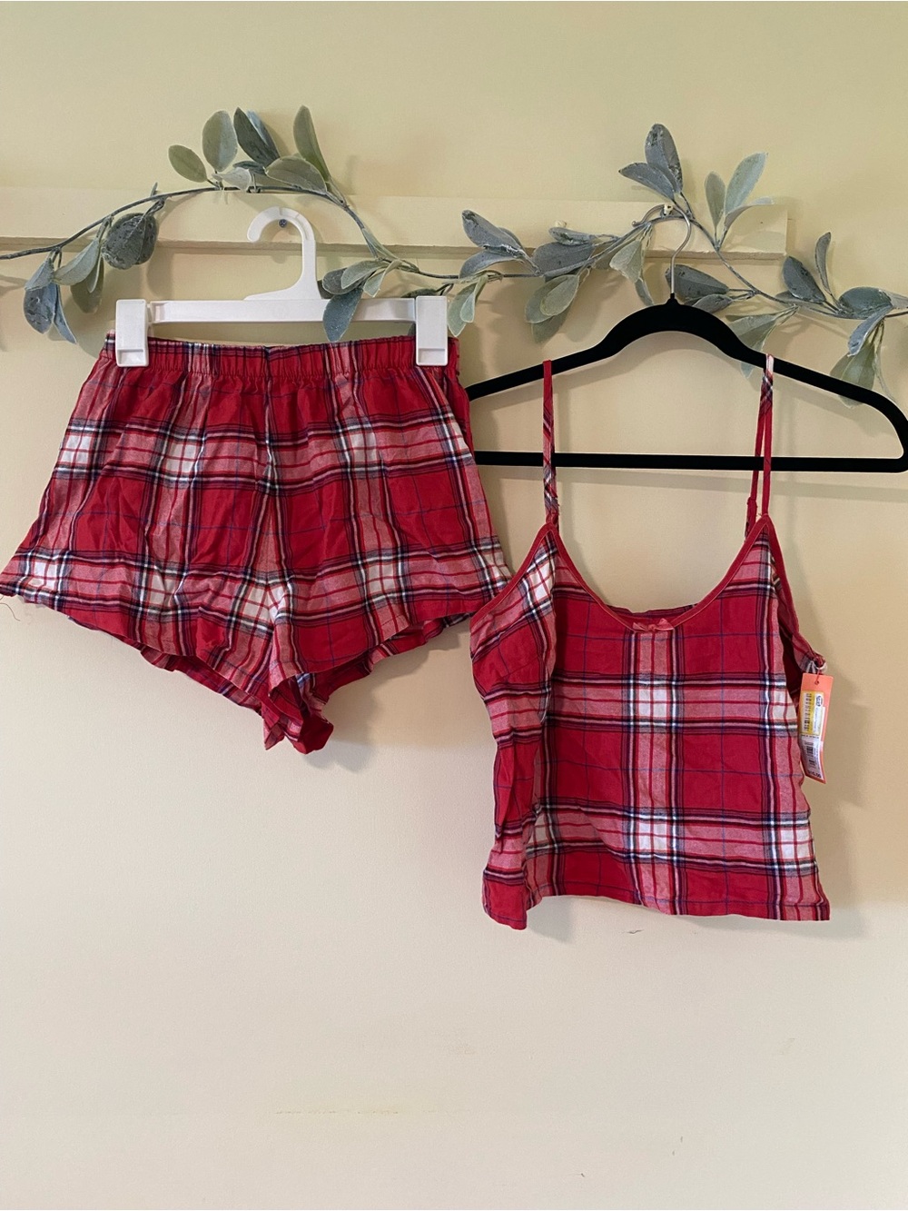 NWT Colsie Plaid Pajama Set